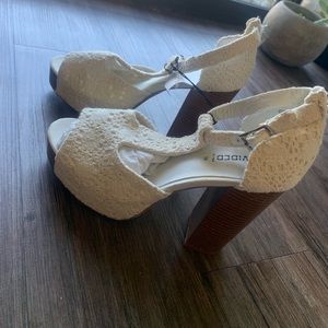 H&M white chunky heels